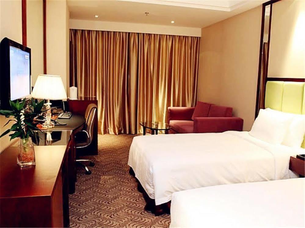 Lijing Grand Hotel City Center Liuzhou Exterior foto